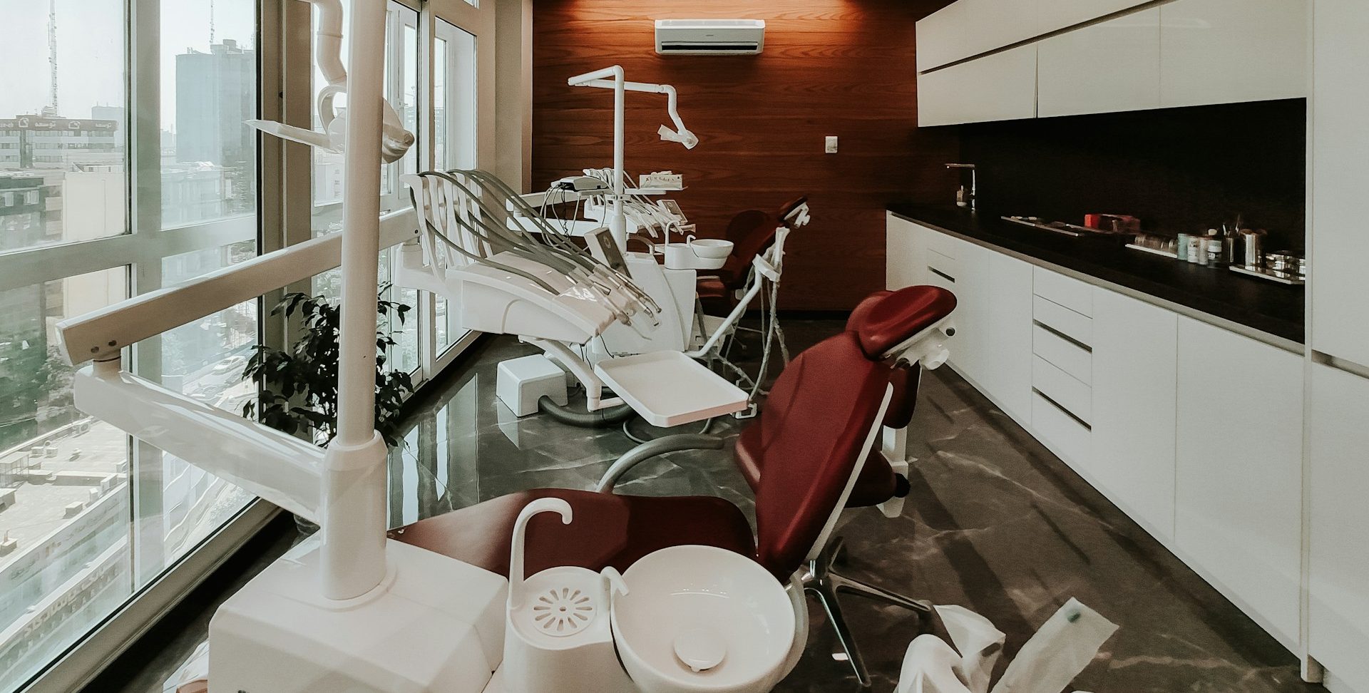 Dental Assistant vs Dental Hygienist 3 Impact on Practice