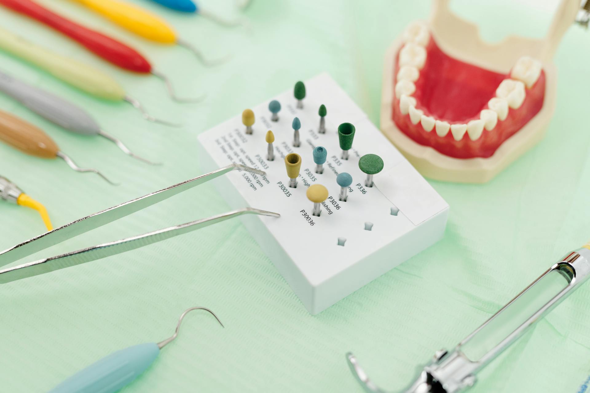 Dental Office Staff Shortage: Insights and Strategy to Solve the Problem 5 Implementing Technology and Automation