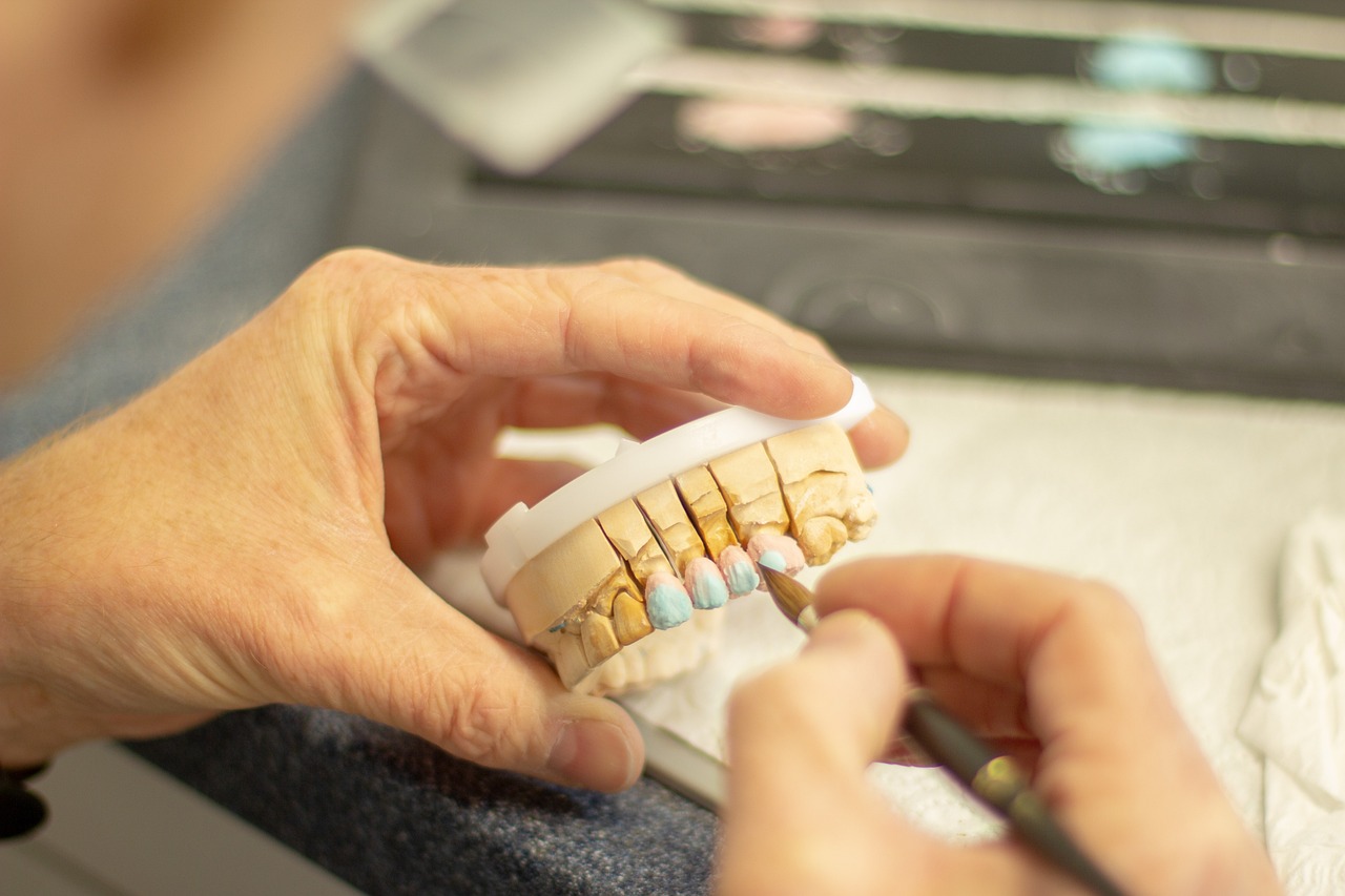 Navigating the Dental Job Market: Tips and Best Practices of Recruitment 1 recruitment dental jobs offer